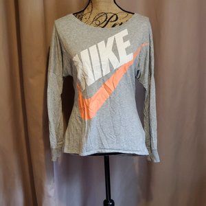 Nike Long Sleeved Top